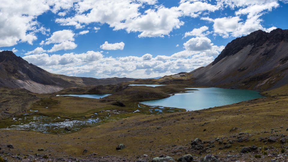 Tour 7 Lagunas y Montaña de Colores – Aventura de 2 días en los Andes peruanos.